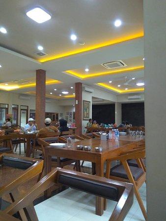 Rumah Makan Simpang Raya Baru